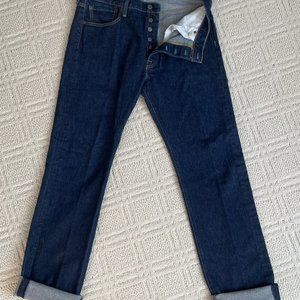 listing-status-banner